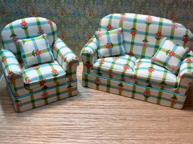 Dollhouse Miniature Daisy Garden Loveseat and Armchair Handcrafted