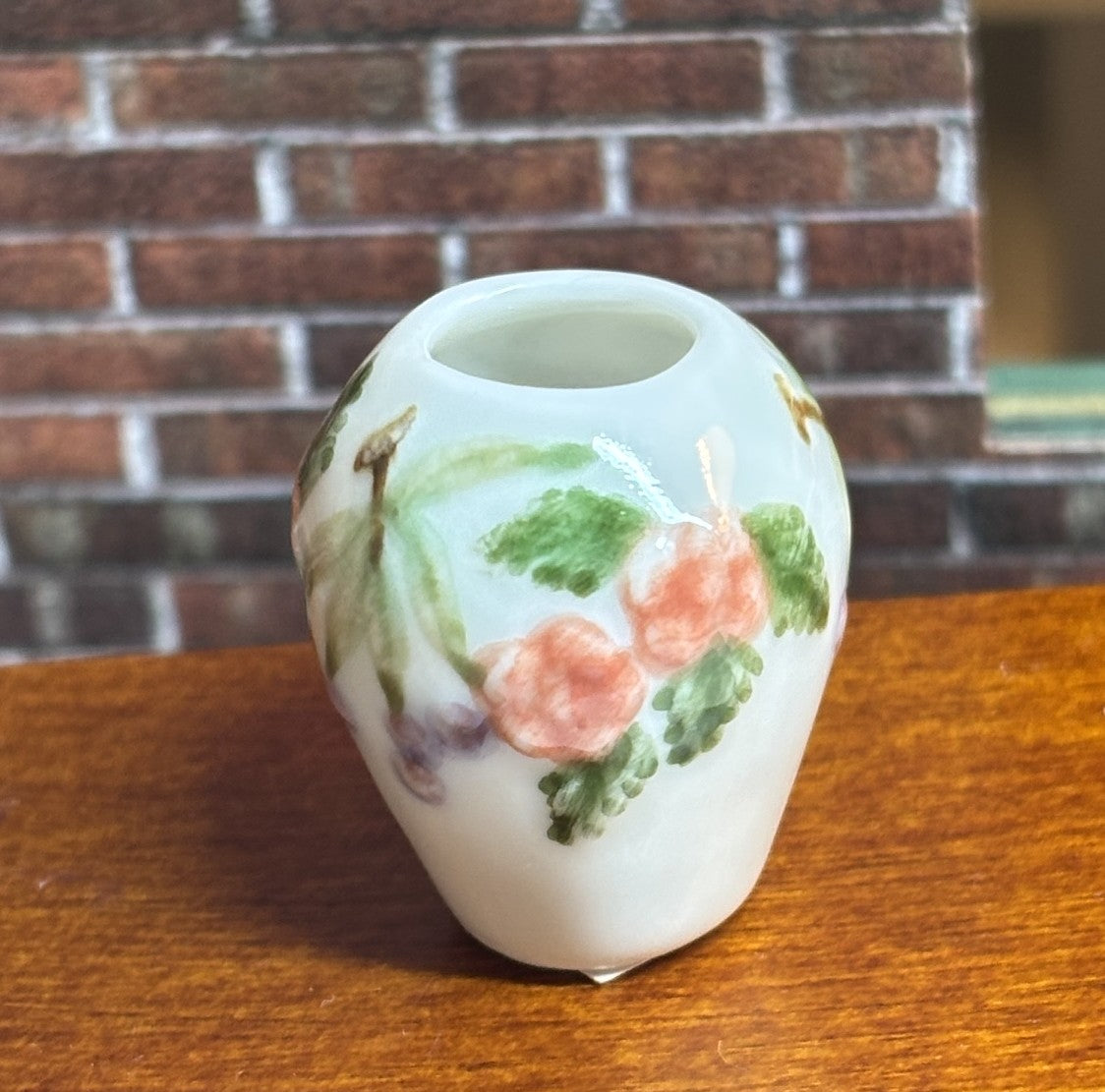 Dollhouse Miniature Porcelain Grape Vase by Falcon Miniatures